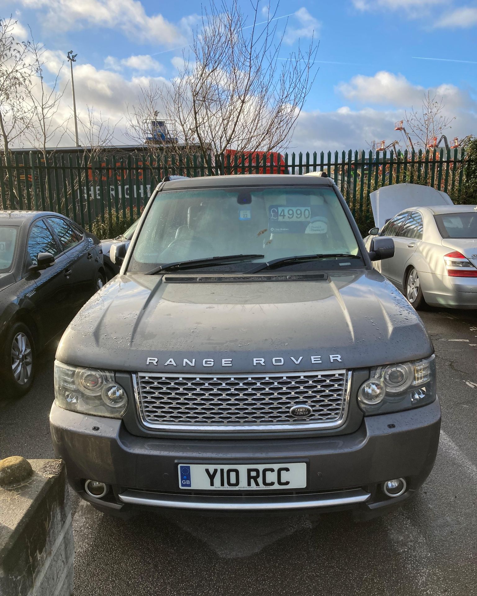 LAND ROVER RANGE-ROVER HSC TD6 AUTO ESTATE - Diesel - Grey.