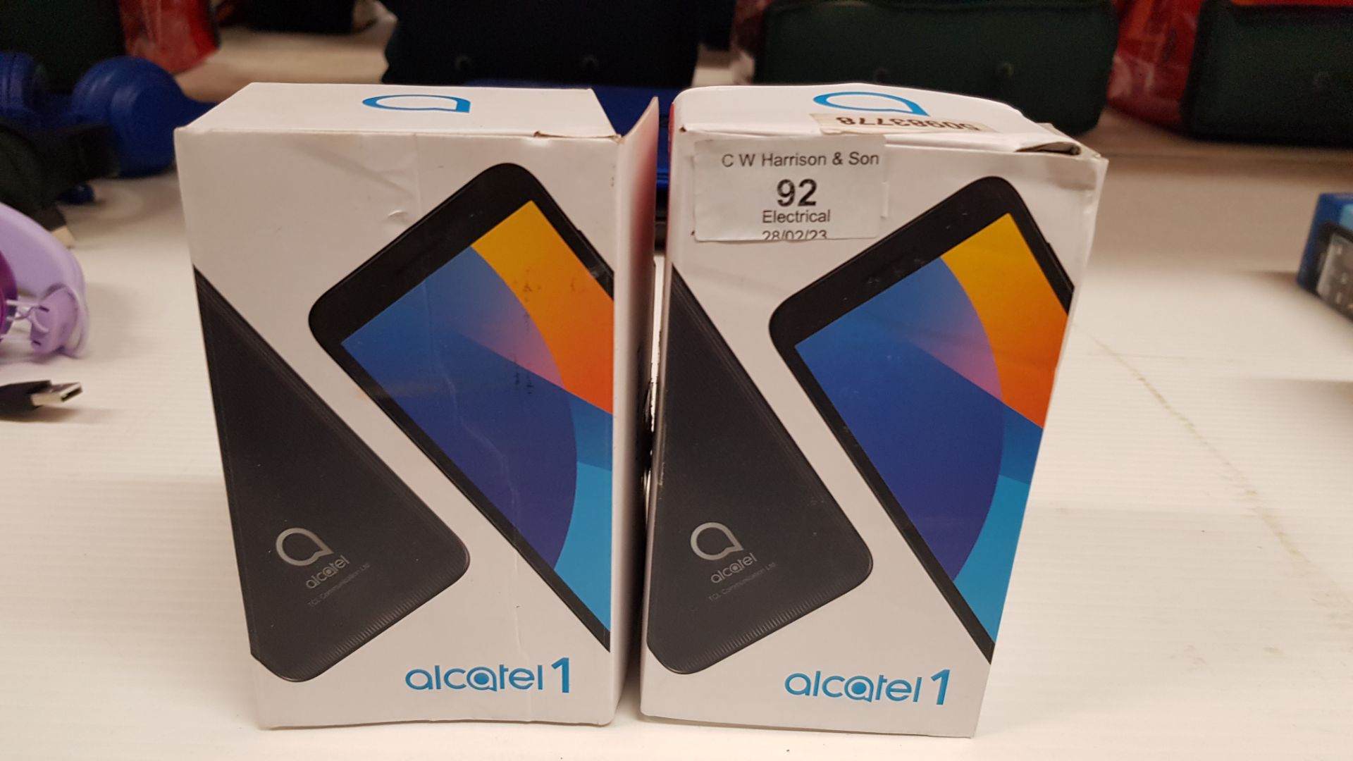 2x Alcatel 1 Smartphone. RRP £60 Each (1x Blue, 1x Black). (Saleroom Location: Upstairs AA05). - Image 2 of 8