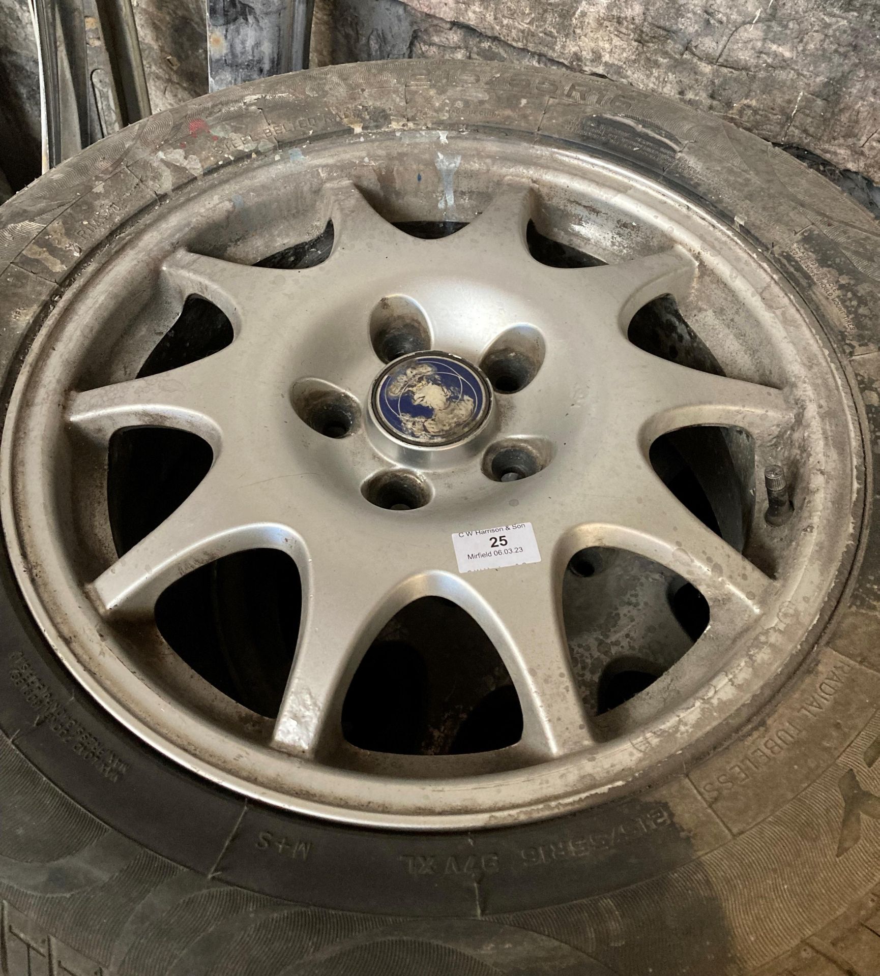 Four 16" SAAB alloy wheels - Image 2 of 2