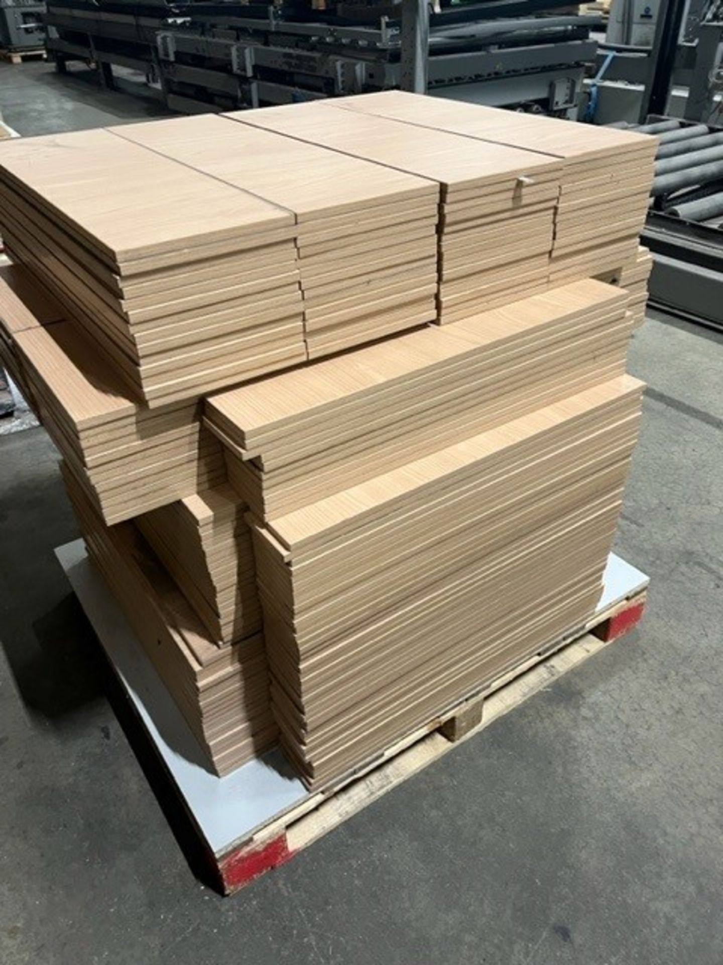 11,000+ kitchen doors/drawer fronts in oak, white, grey, walnut, chestnut, cream white gloss, - Image 14 of 40