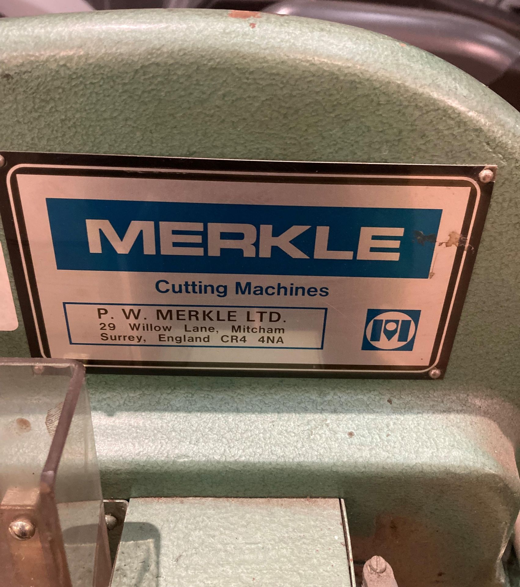 Merkle cutting machine 240v (cutting bed size 17") (machine size 107 x 118cm high) (saleroom - Image 3 of 15