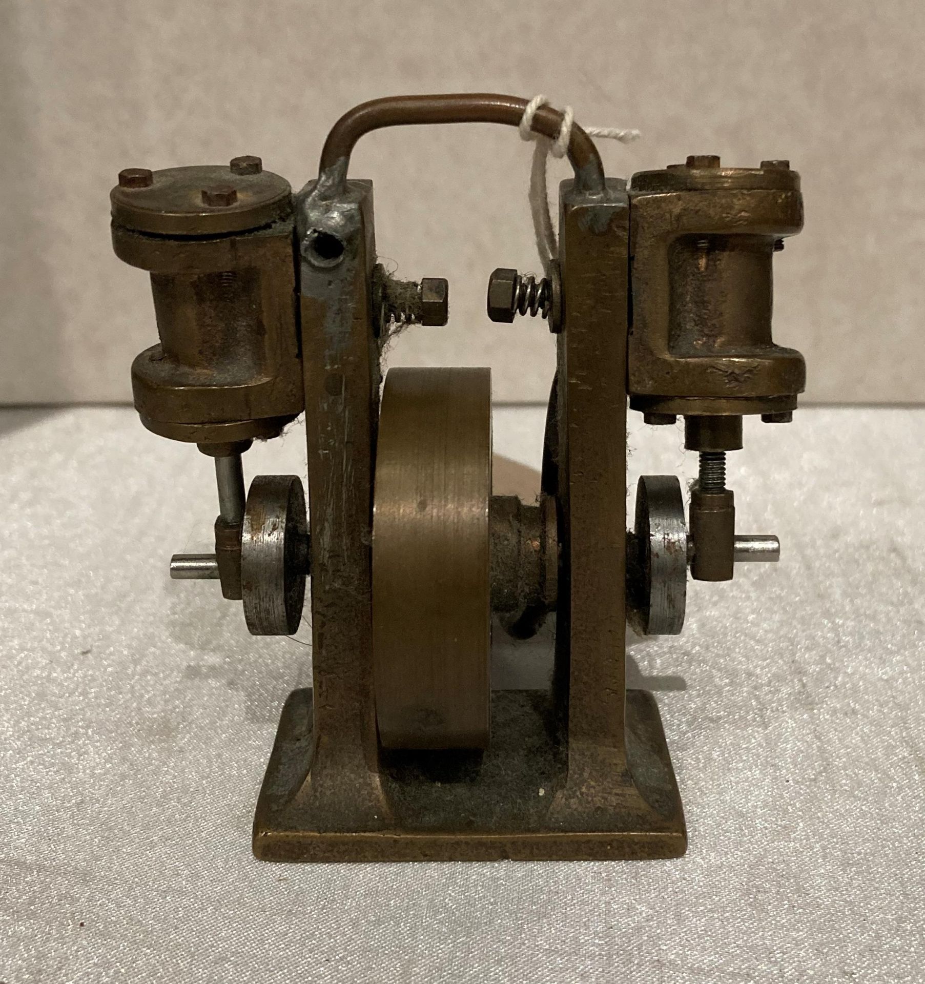 A Blackgates Engineering vertical twin oscillator model steam engine 1/4" base, - Image 3 of 4