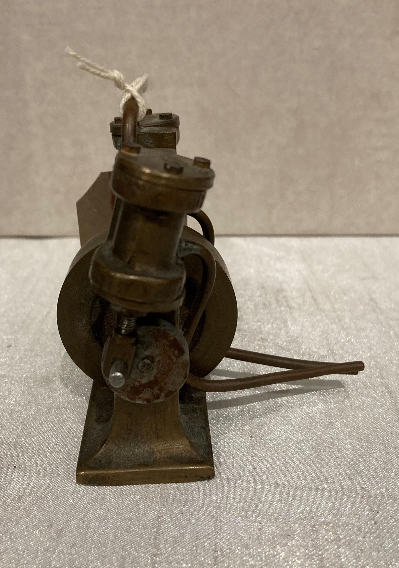 A Blackgates Engineering vertical twin oscillator model steam engine 1/4" base, - Image 4 of 4