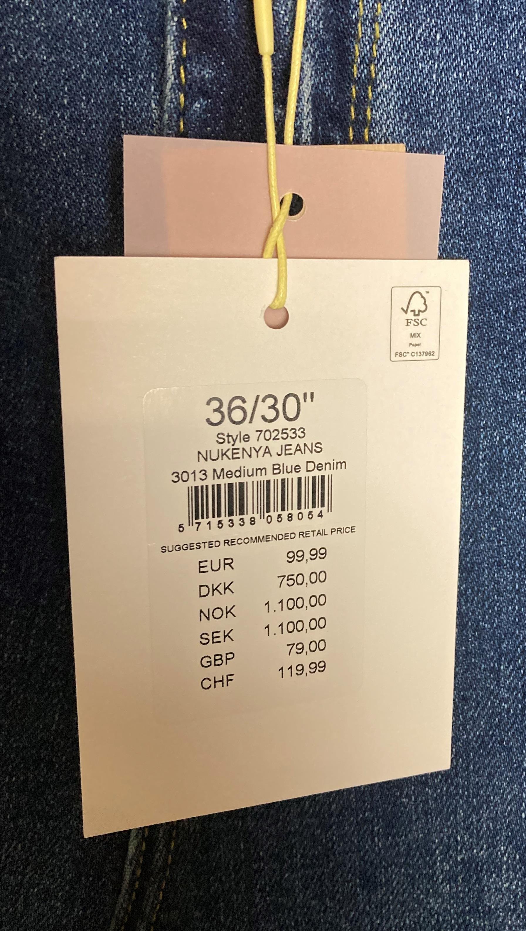 2 x pairs of NÜMPH ladies slim fit jeans in sizes 34/30 and 36/30 - RRP: £79. - Image 2 of 3