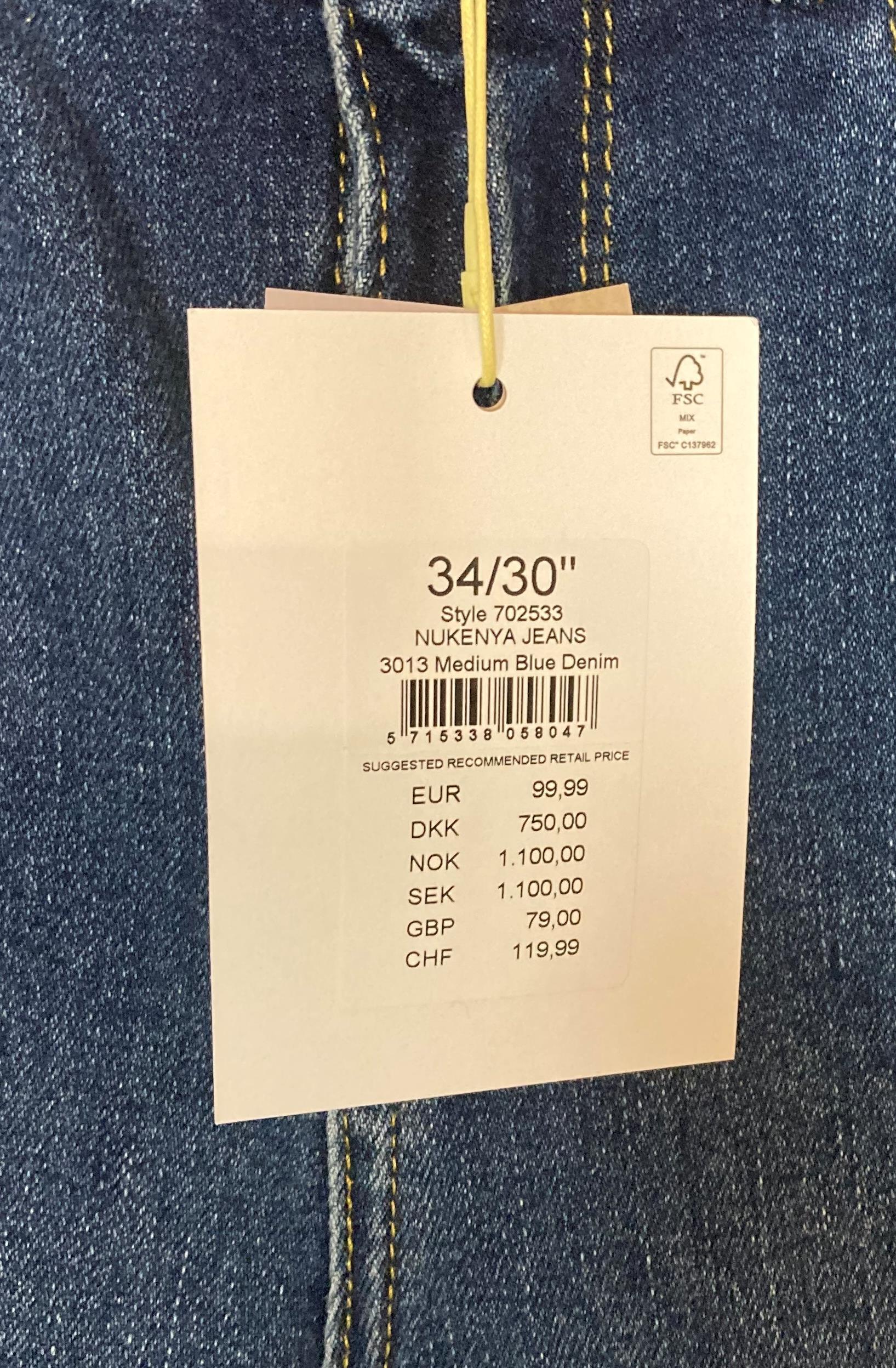 2 x pairs of NÜMPH ladies slim fit jeans in sizes 34/30 and 36/30 - RRP: £79. - Image 3 of 3