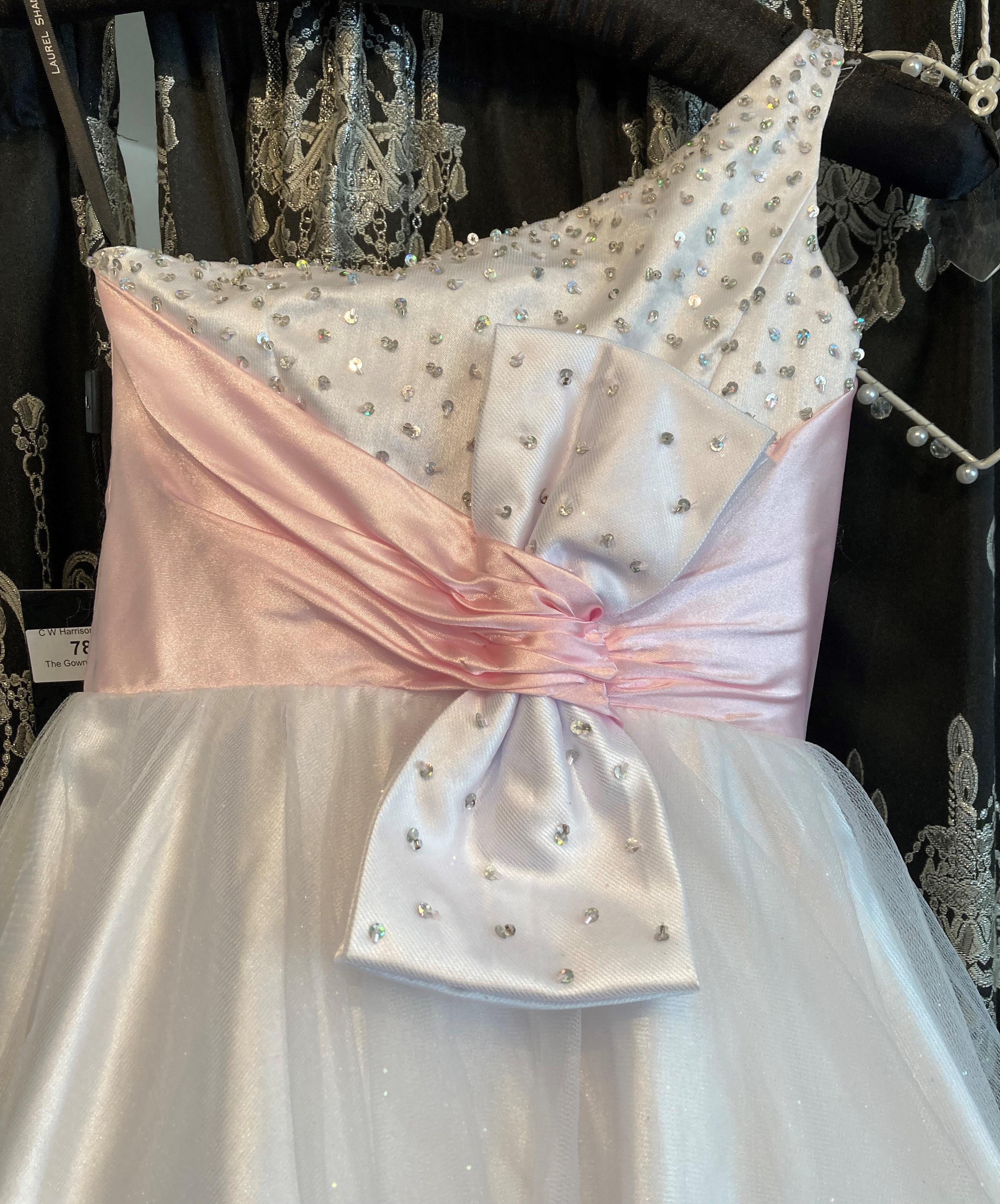 Children's white/pink pageant gown, age 4-6. - Image 2 of 4