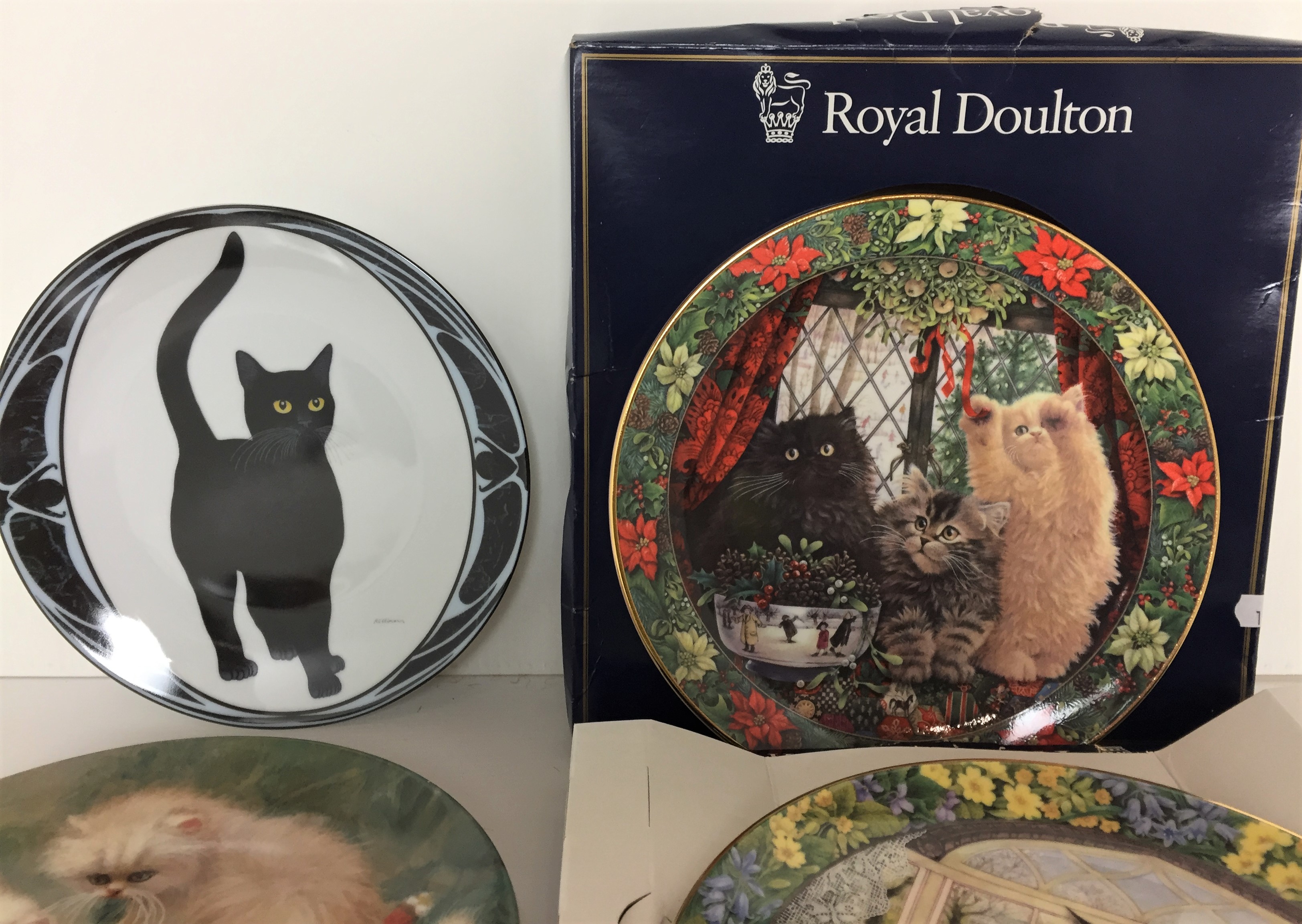 Six plates - three Royal Doulton Cats in the Window 12cm diameter with boxes, - Image 2 of 4