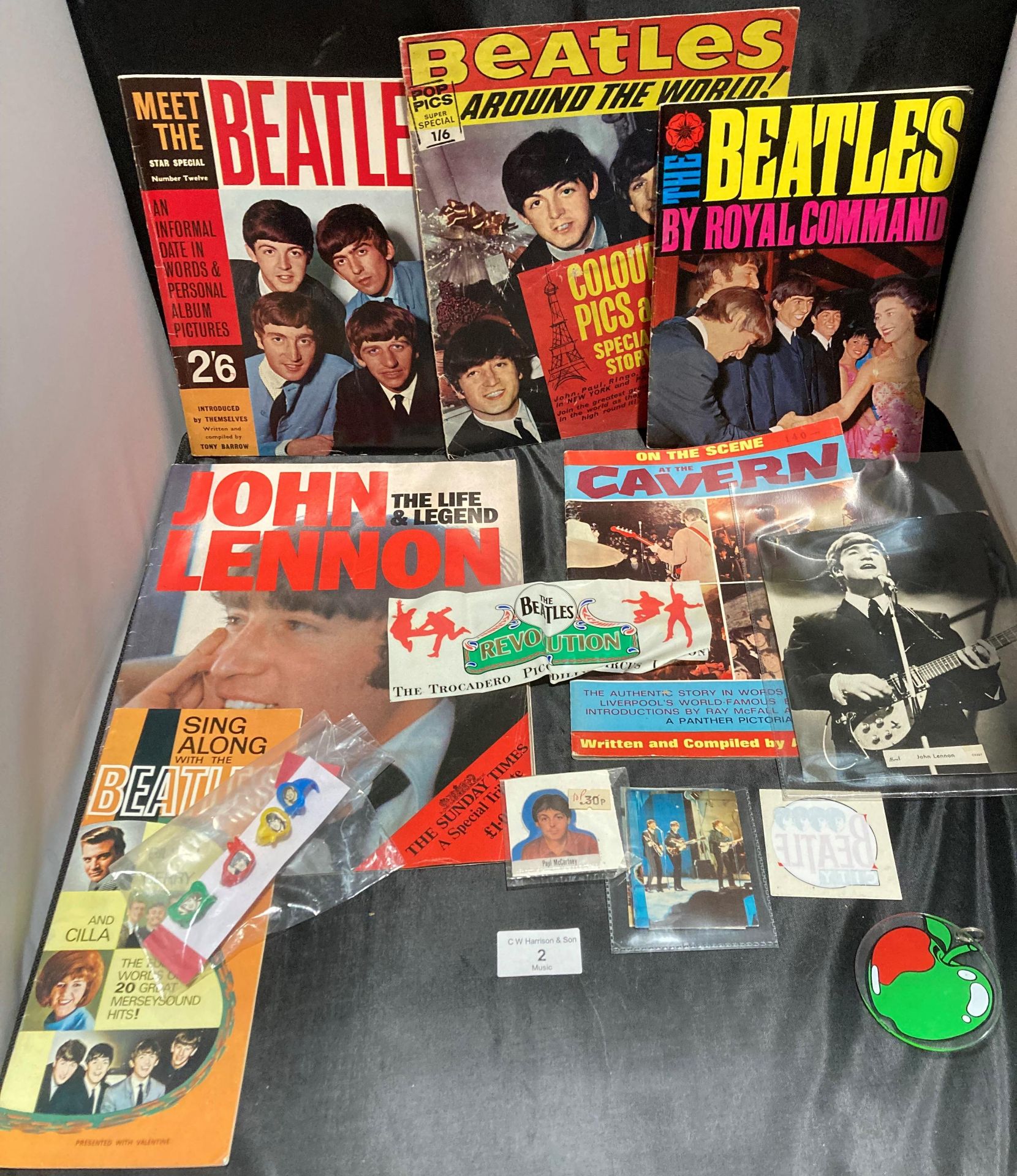 Contents to crate original 1960s Beatles Collection including 16 monthly Beatles books, - Image 4 of 5