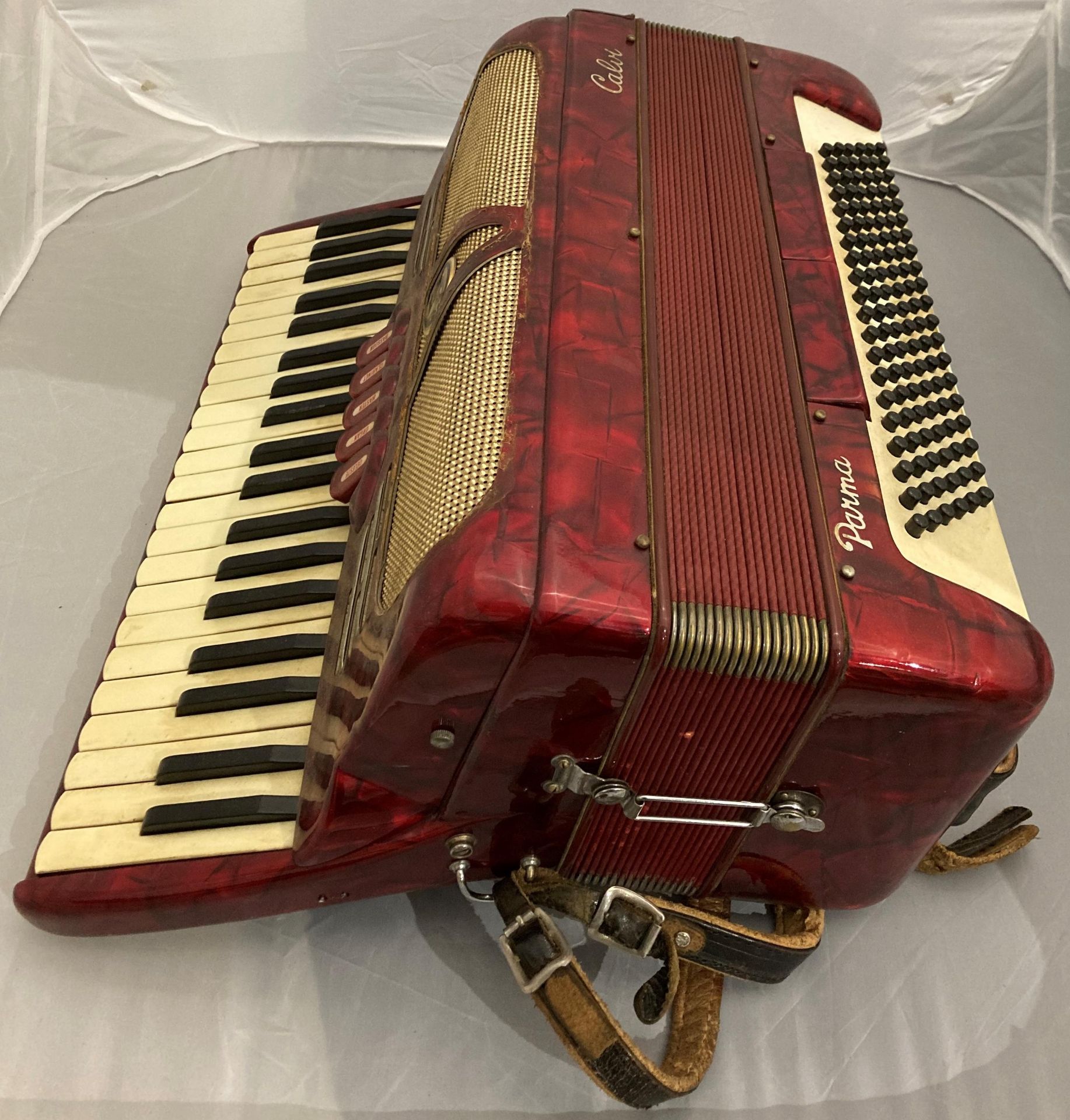 Calvi Parma vintage accordion in deep red in an original hard carrying case (Saleroom location: S3) - Image 2 of 6