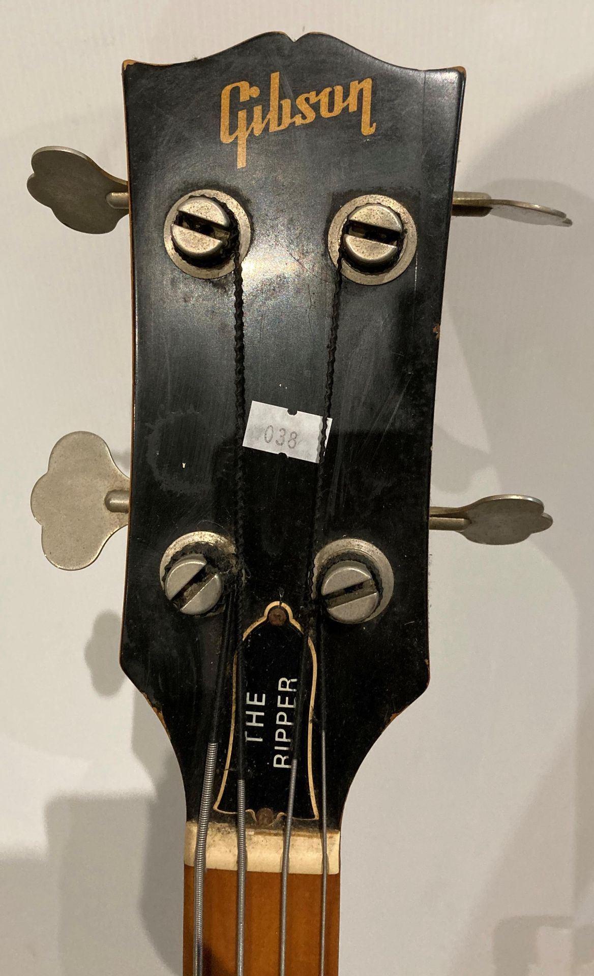 Gibson 'The Ripper' 1970's bass guitar, - Image 3 of 38