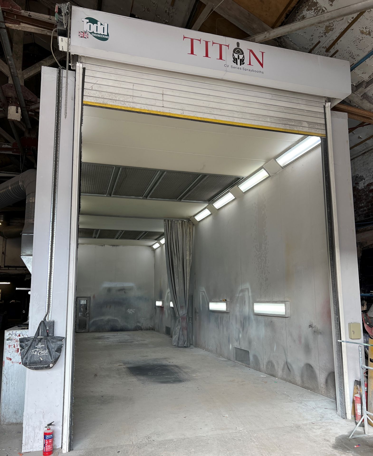 A Todd Engineering Titan CV Series Commercial Vehicle Spray Booth with Olympian 1000 Series control - Image 3 of 23