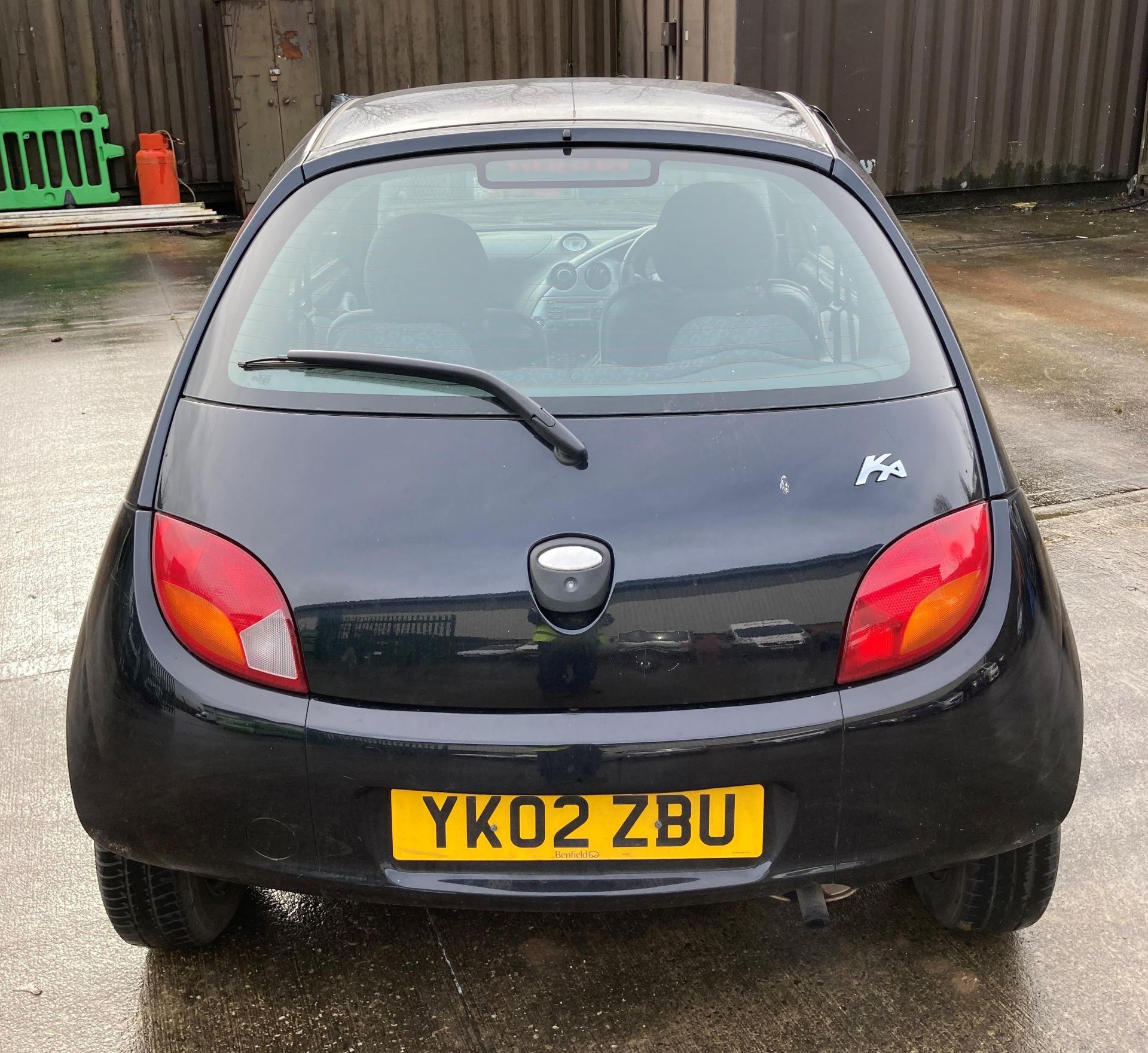 FORD KA COLLECTION 1.3 THREE DOOR HATCHBACK - Petrol - Black. - Image 4 of 13