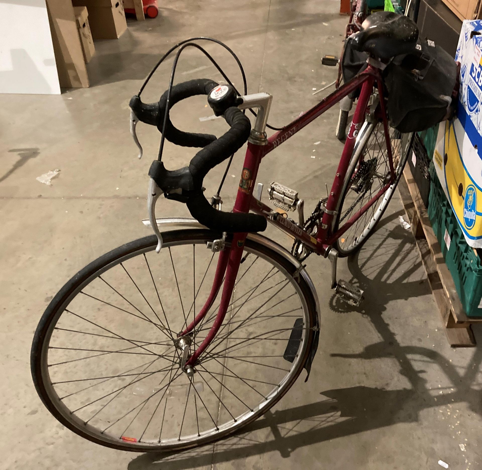 A Claude Butler Regent 12 sped racing bicycle in maroon with drop handlebars (saleroom location S1) - Image 5 of 5