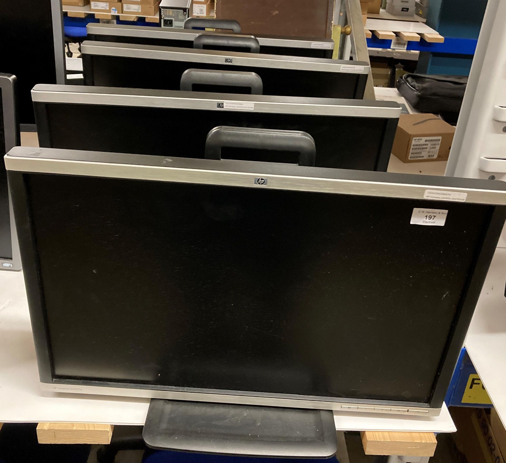 4 x HP TFT monitors - no power leads (24" screens) (saleroom location: F07)