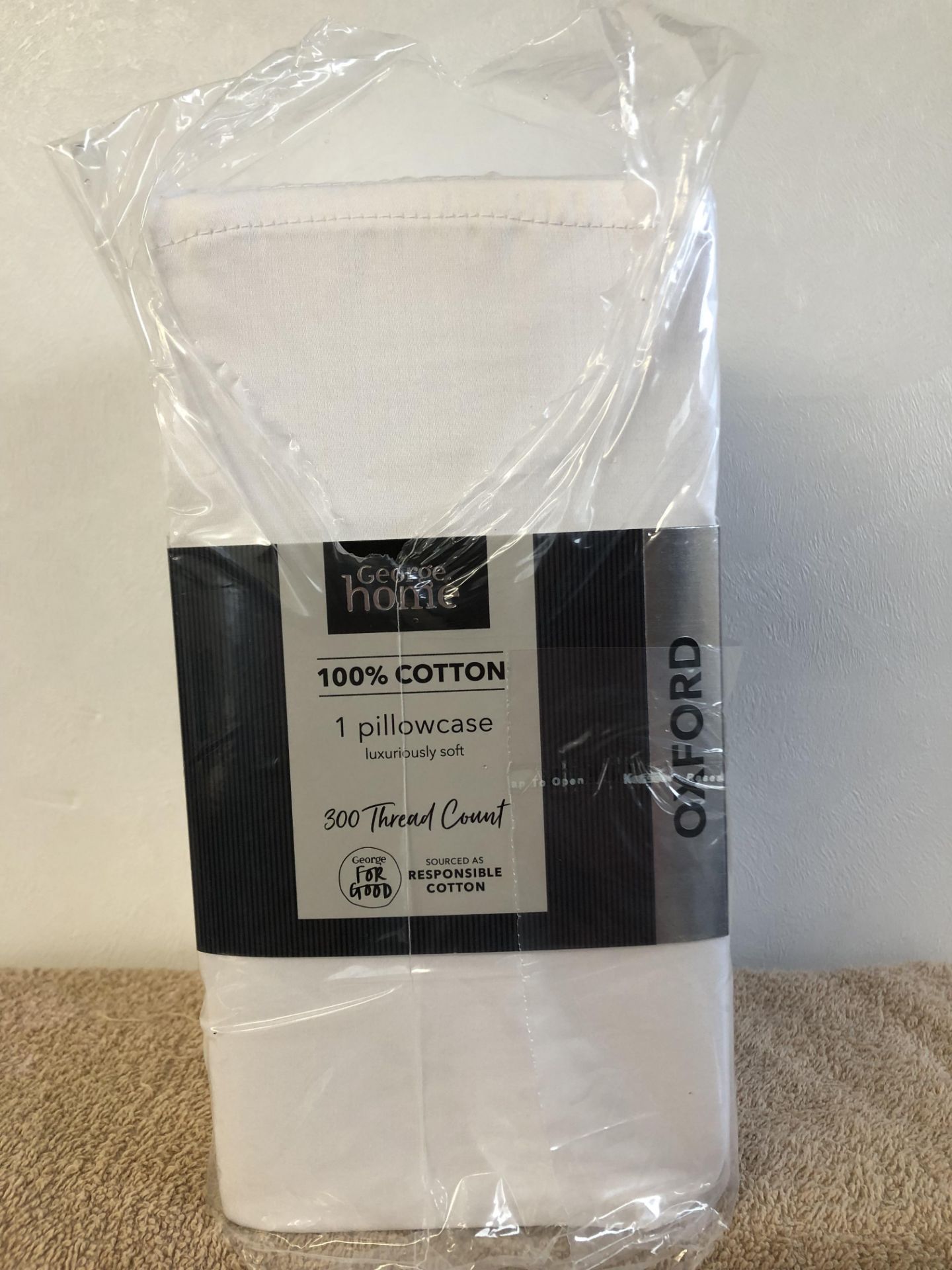 6 WHITE OXFORD PILLOWCASES LUXURY SOFT 300 THREAD COUNT W48 X L74CM 100% COTTON BY GEORGE HOME