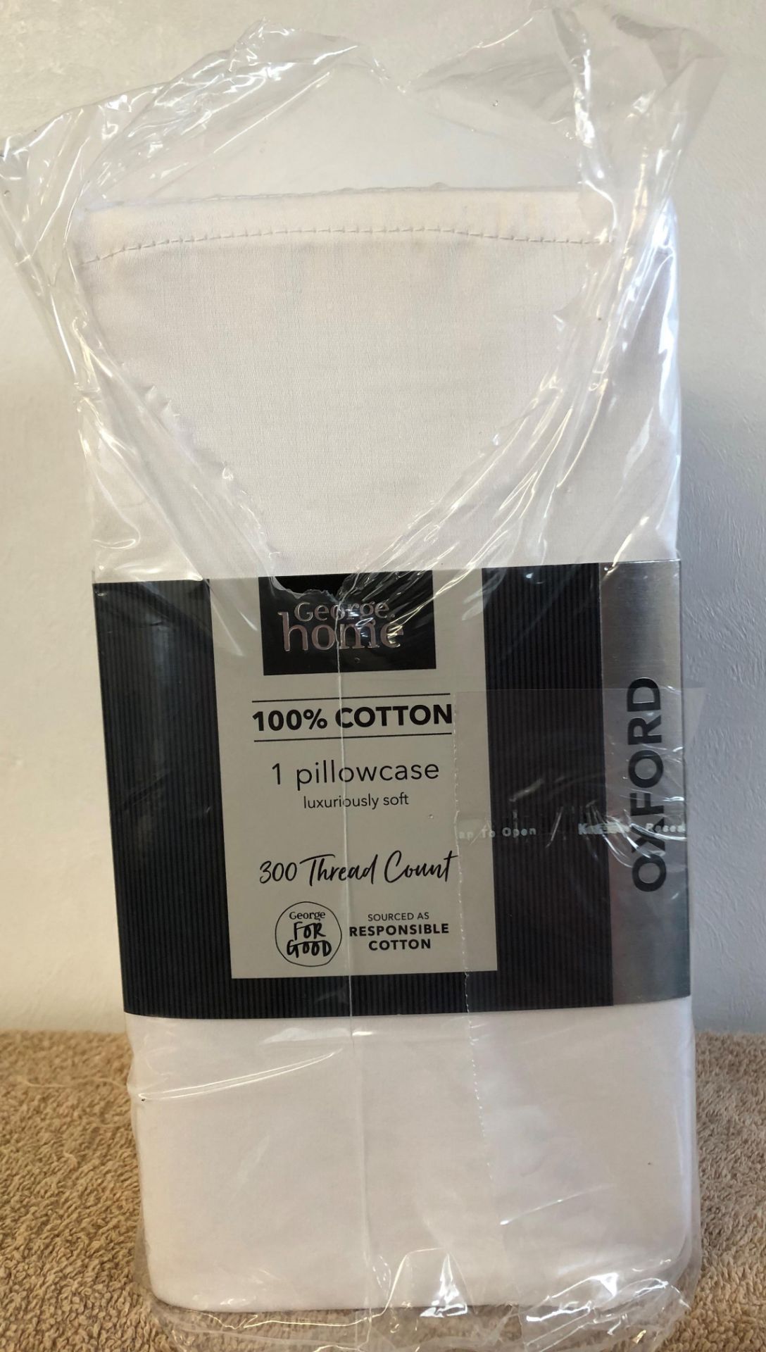 6 WHITE OXFORD PILLOWCASES LUXURY SOFT 300 THREAD COUNT W48 X L74CM 100% COTTON BY GEORGE HOME - Image 2 of 2