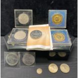 Contents to two lacquered tubs - 2002 Golden Jubilee £5 coin, two dove £2 coins,