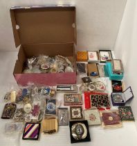 Contents to box,