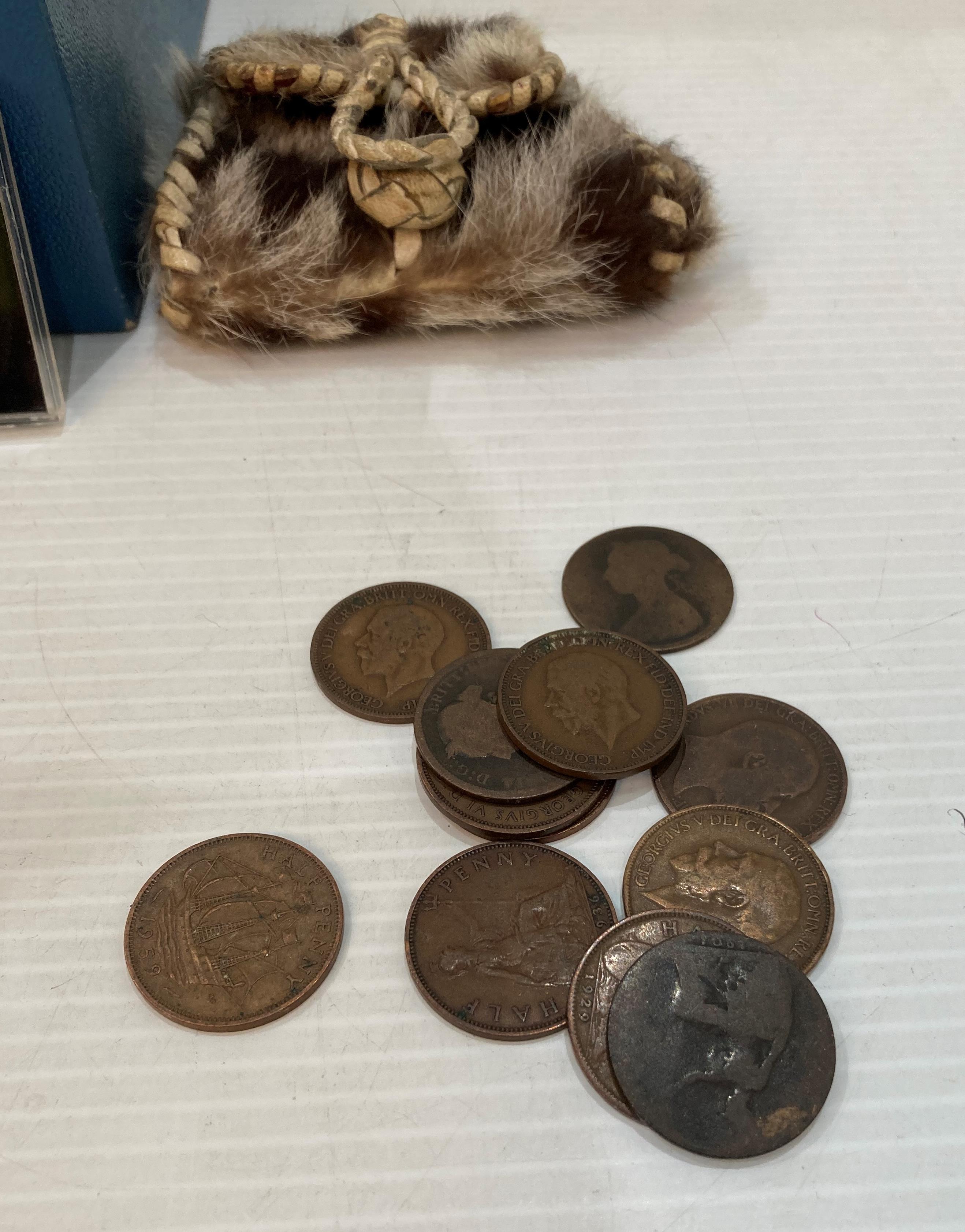 Contents to box and tin - assorted coins including British shillings, one penny, two shillings, - Image 5 of 5