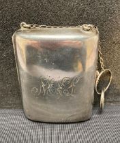 Silver cigarette case Chester 1907 with engraved initials MAL - weight 2.