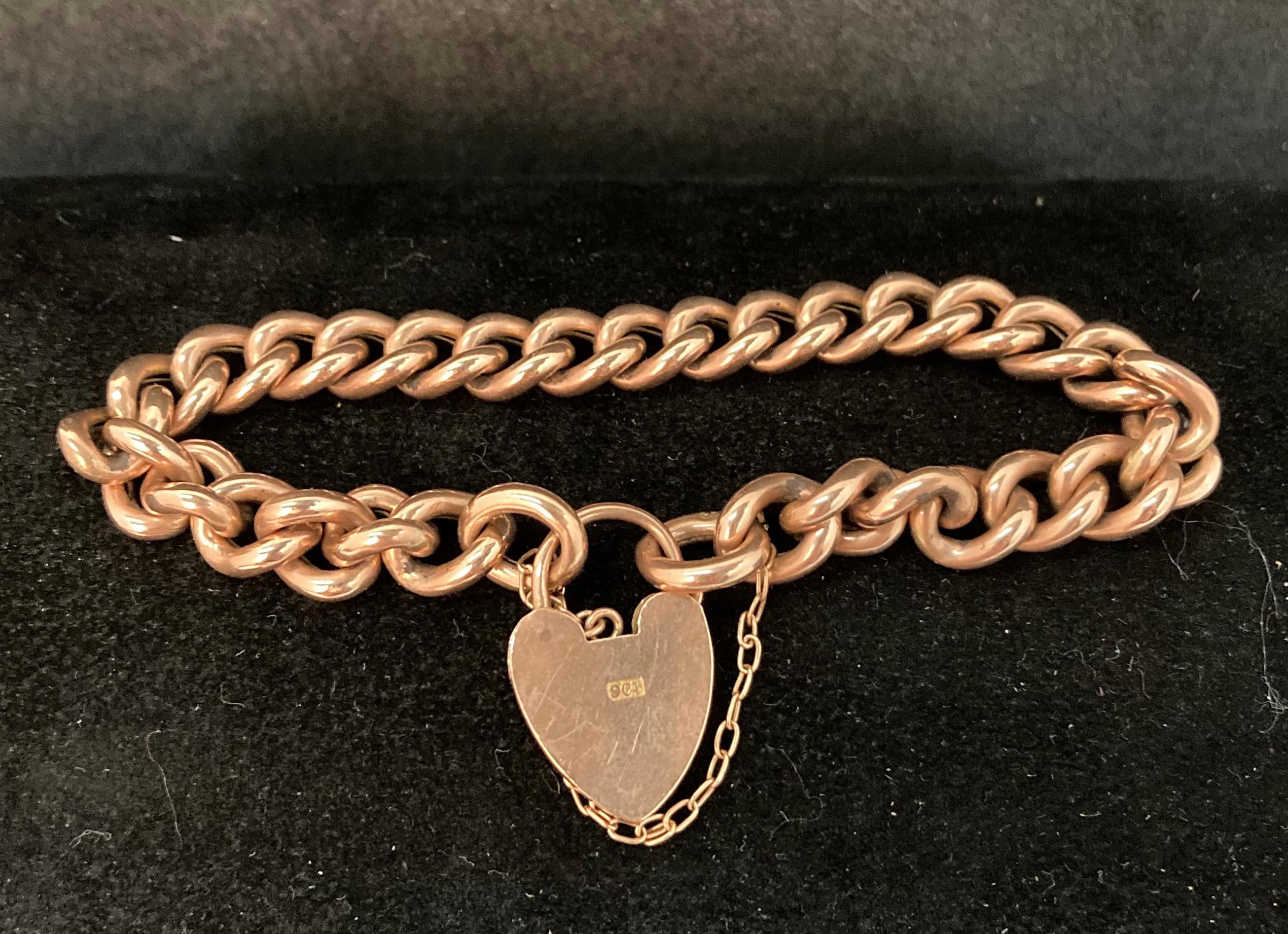 9ct gold hollow-link bracelet with heart-shaped padlock clasp. Weight - 17. - Image 2 of 3