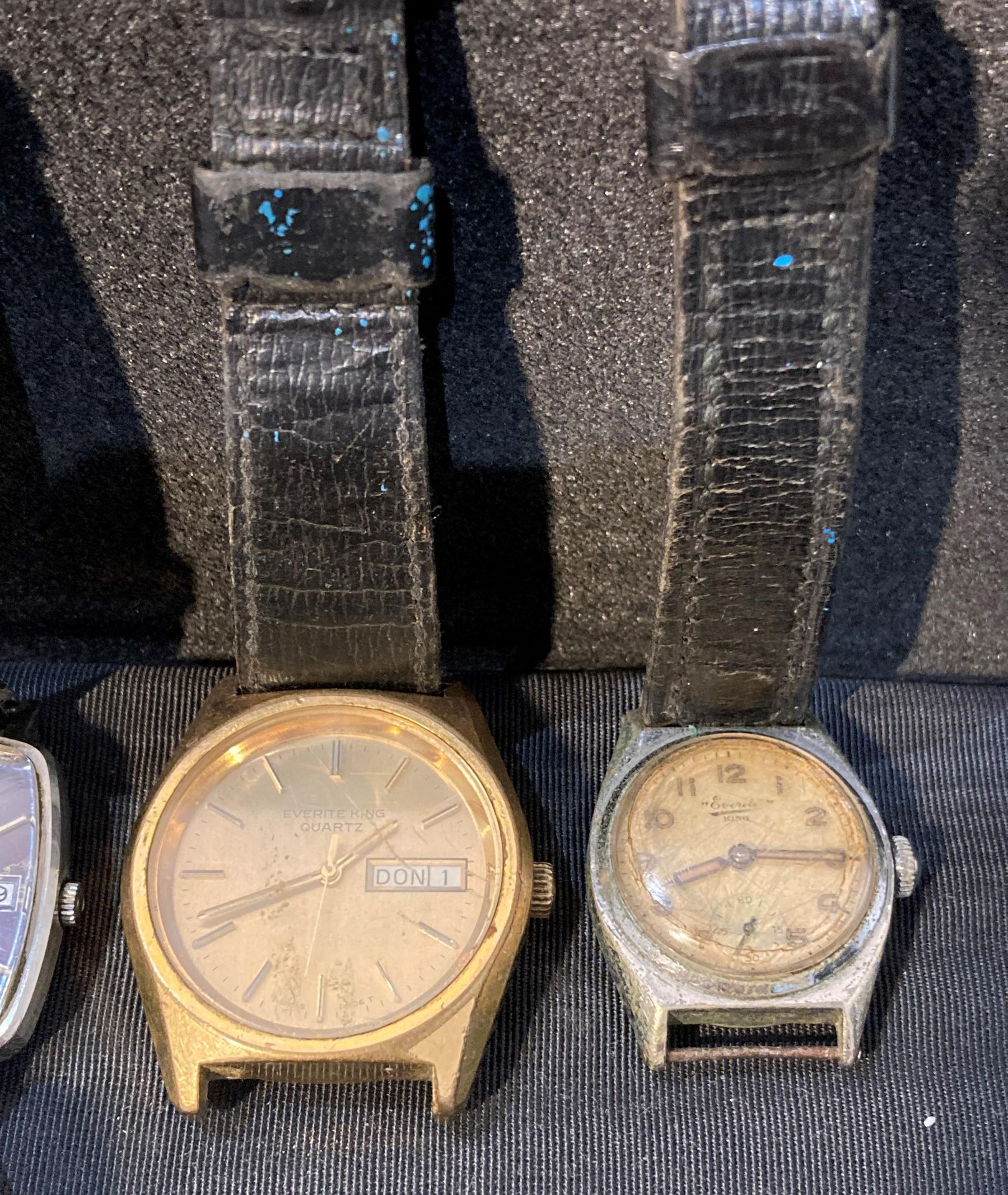 Three gents watches by Omega Automatic Geneve in working condition working with black leather trap - Image 3 of 4