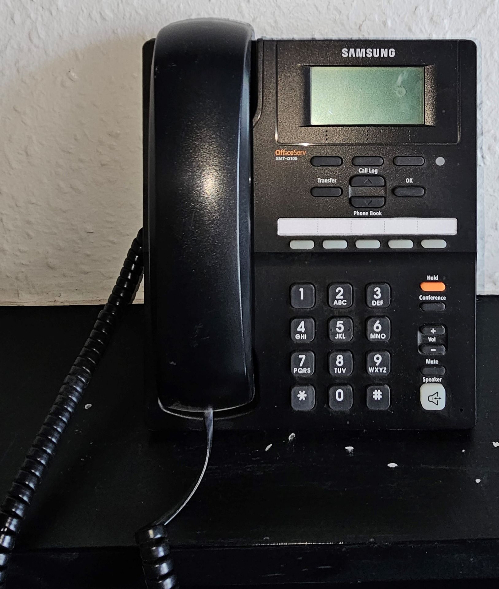 6 x SMT I3105 IP PHONE IN BLACK