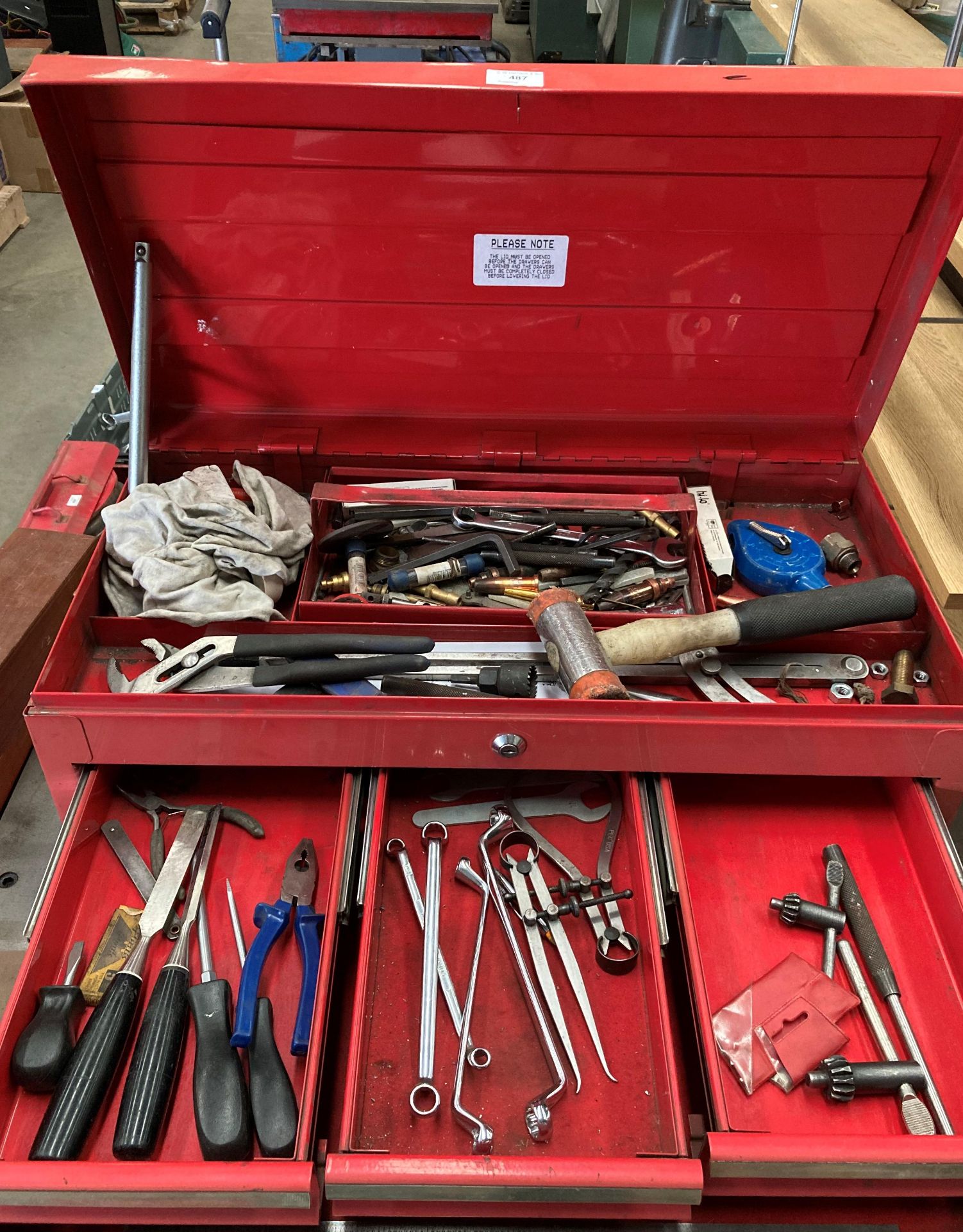 Red metal six-drawer with lift top tool box with carrying handles and contents - assorted hand - Image 3 of 3