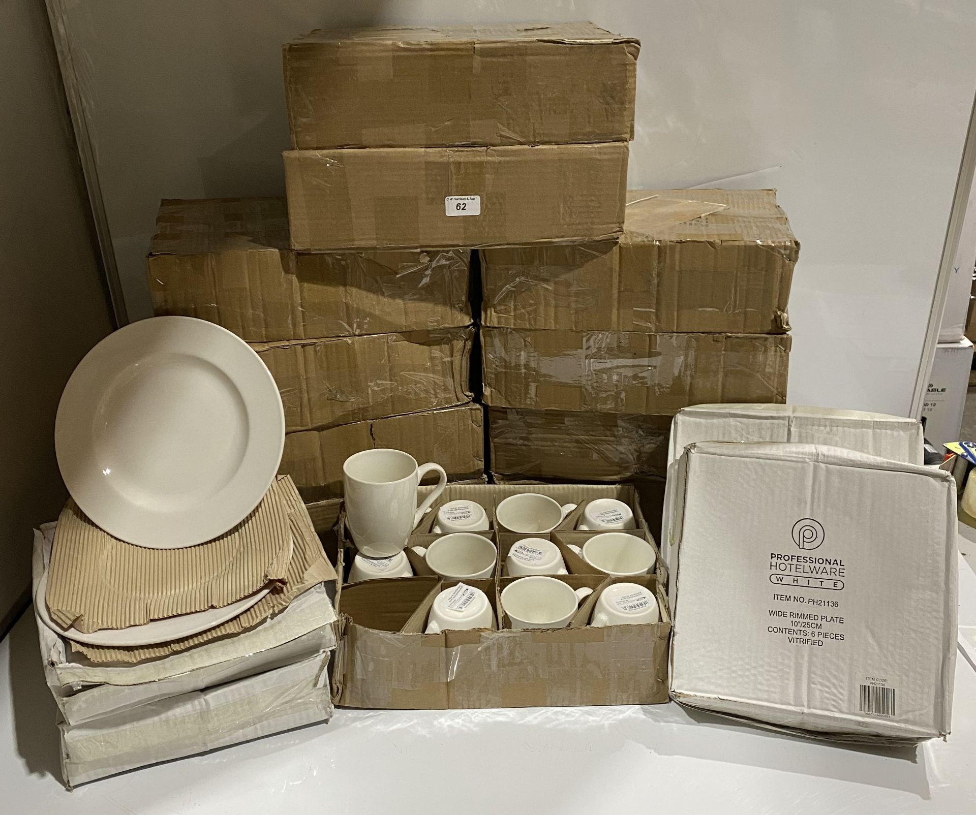 10 boxes of 12 kitchen works white 12oz bullet mug dishwasher safe & 4 boxes of 6 hotel ware wide