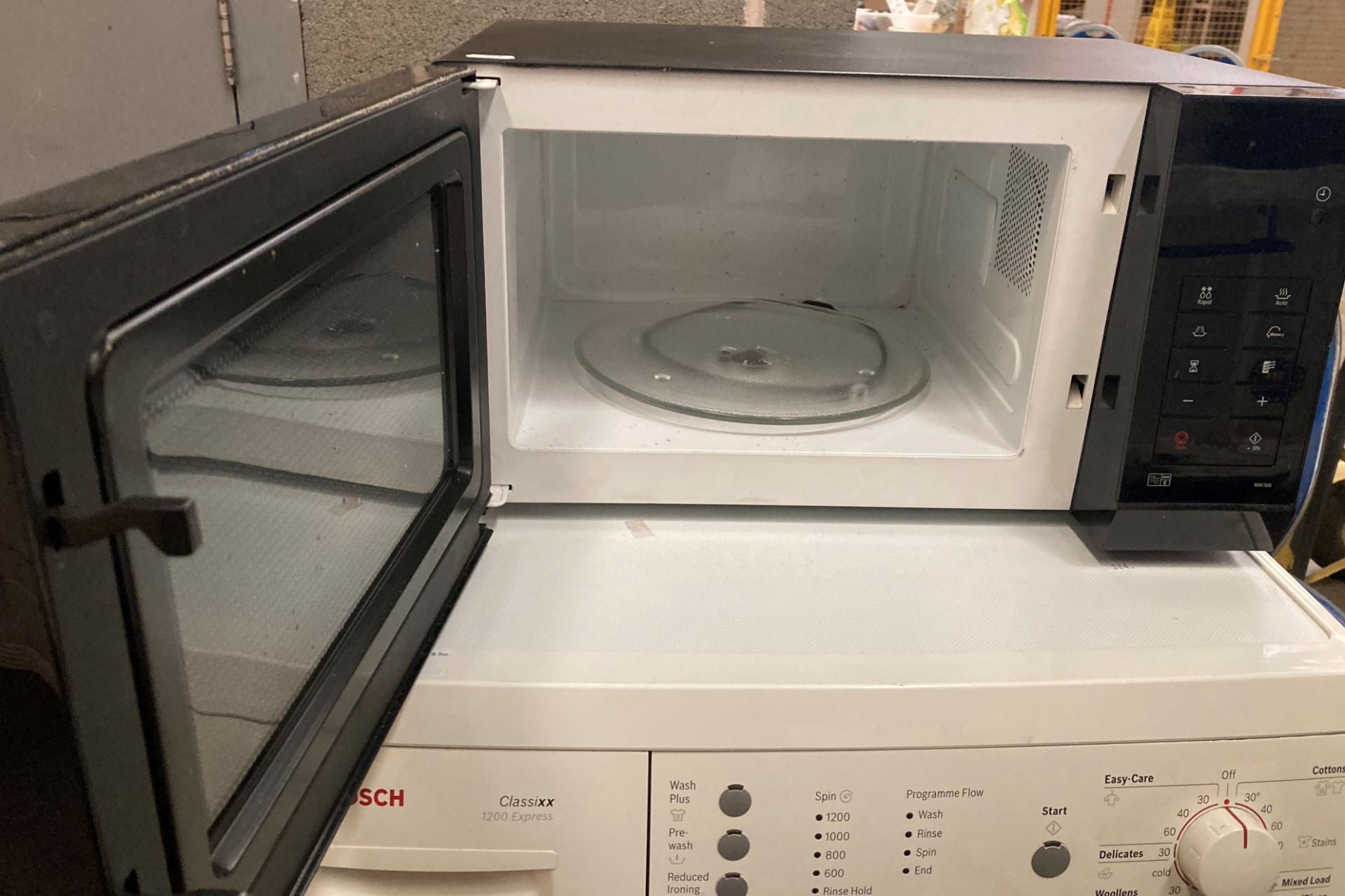Samsung TDS microwave oven (saleroom location: PO) - Image 2 of 2