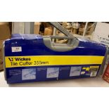 A Wickes 355mm tile cutter in case (saleroom location: V10)