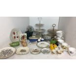 Twenty-eight items including Old Foley three-tier cake stand,