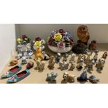 Contents to part tabletop - assorted Wade and other miniature animals including characters from The