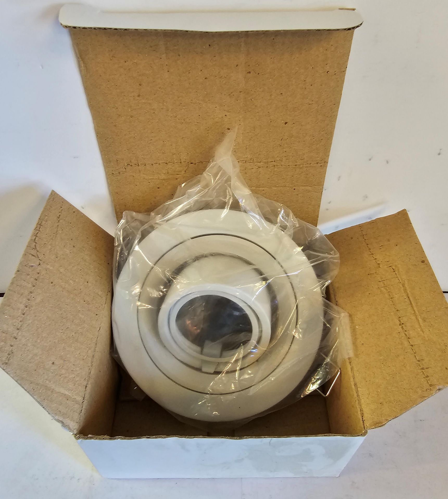 9 WHITE GIMBLE DOWNLIGHTSCOMPLETE WITH LAMP