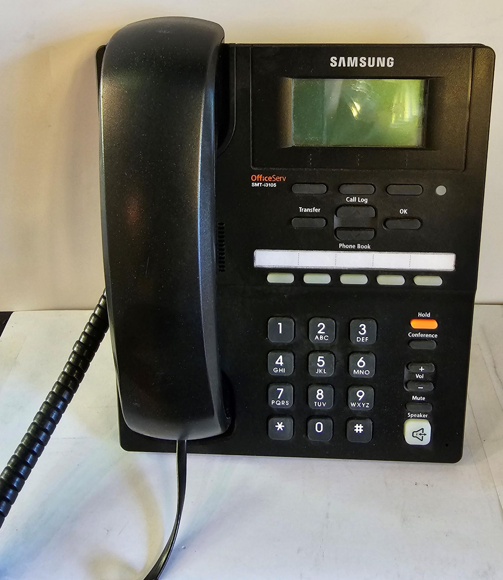 11 SAMSUNG OFFICE SERV SMT I3015 PHONE IN BLACK