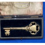 Silver hallmarked presentation key in fitted case, possibly 1895 Birmingham,