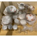 Twenty-two pieces of Carmen dinner services and fifteen pieces of china dinner services (saleroom