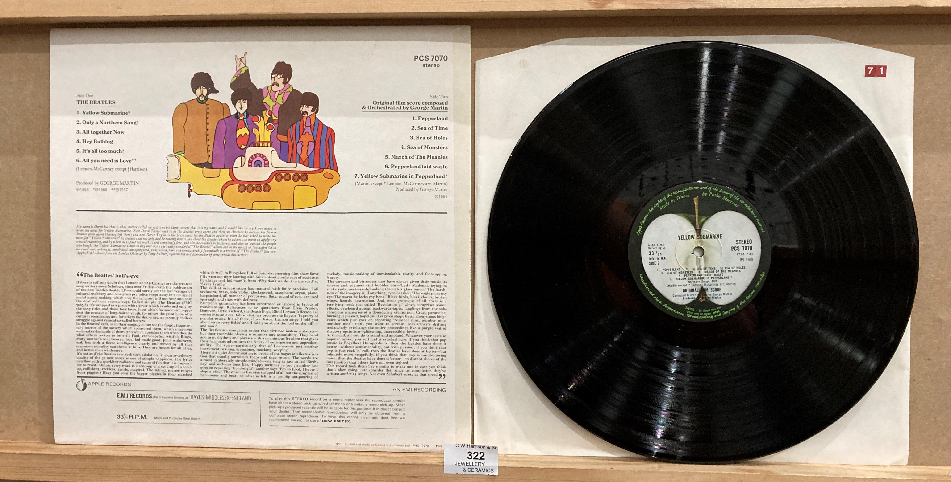 The Beatles LP 'Yellow Submarine' on Apple EMI Records no. - Image 2 of 2