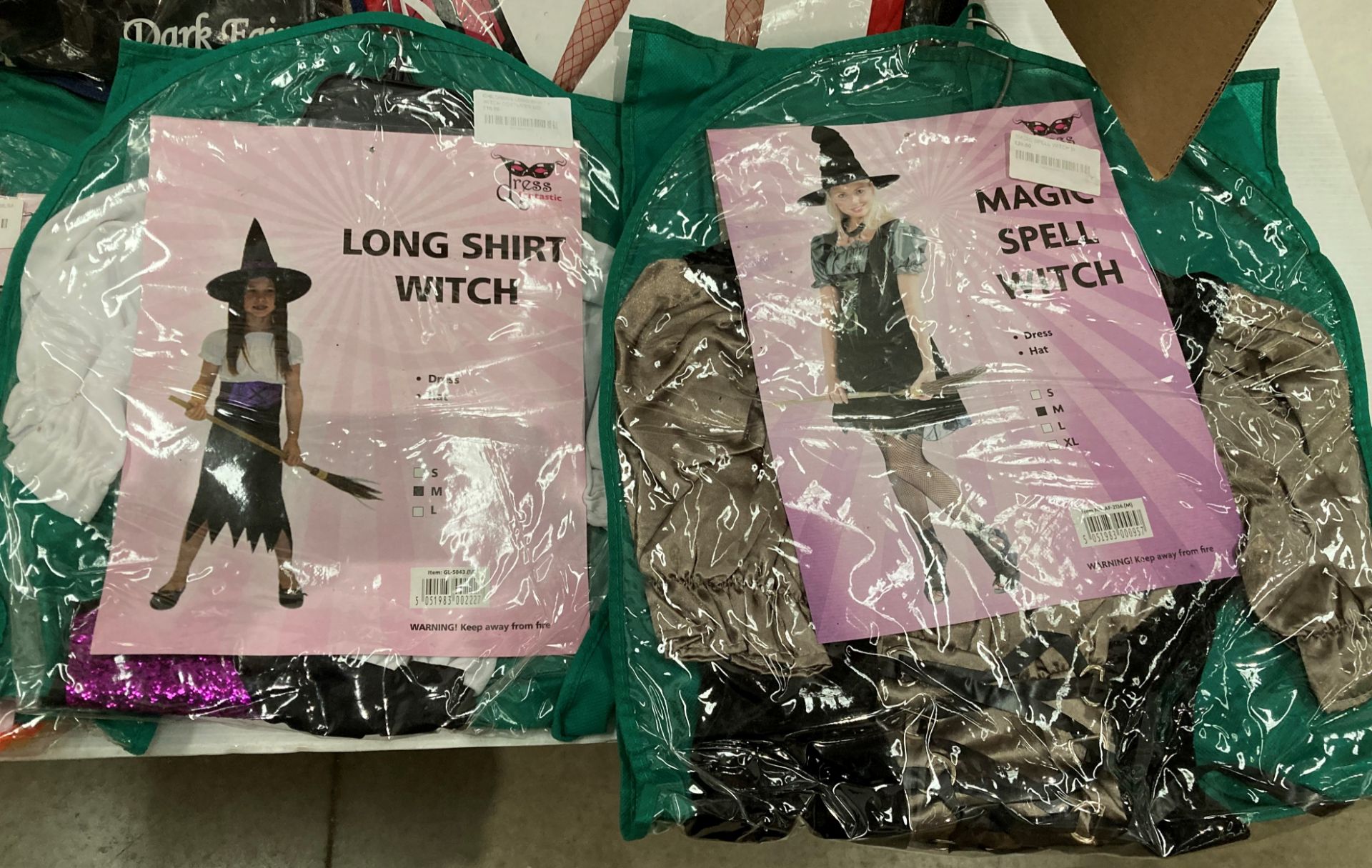 19 x assorted fancy dress costumes in mixed sizes - Long Shirt Witch, Pumpkin Fairy, - Image 4 of 5