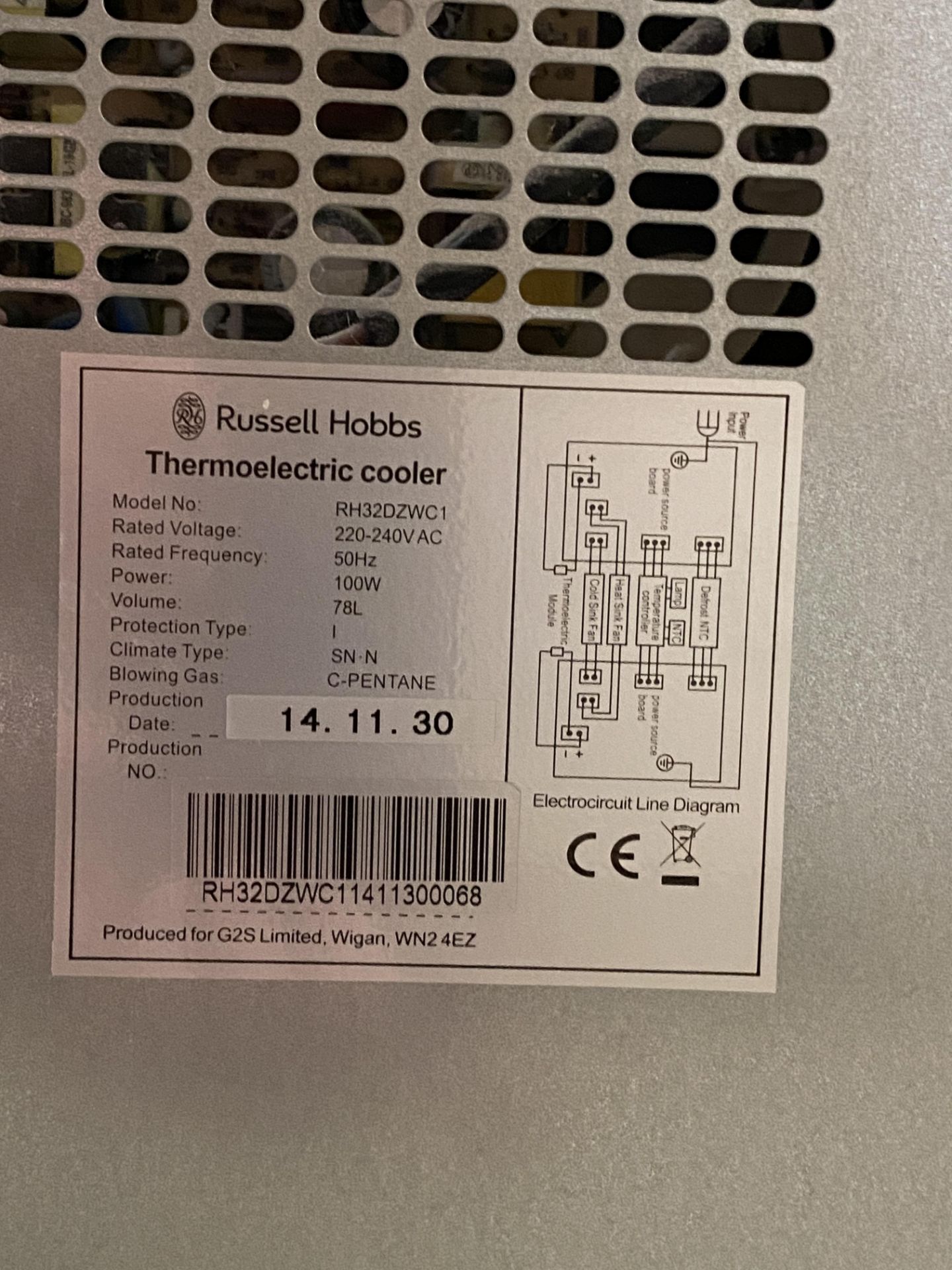 Russell Hobbs RH32DZWC1 Thermoelectric cooler bottle fridge (saleroom location: rear area fire - Image 4 of 4