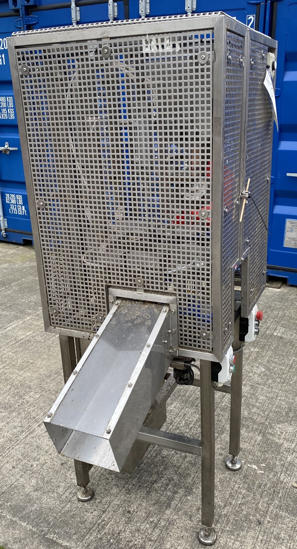 STAINLESS STEEL APPLE SPIKING MACHINE, approximately 1m x 650mm x 1. - Image 2 of 4