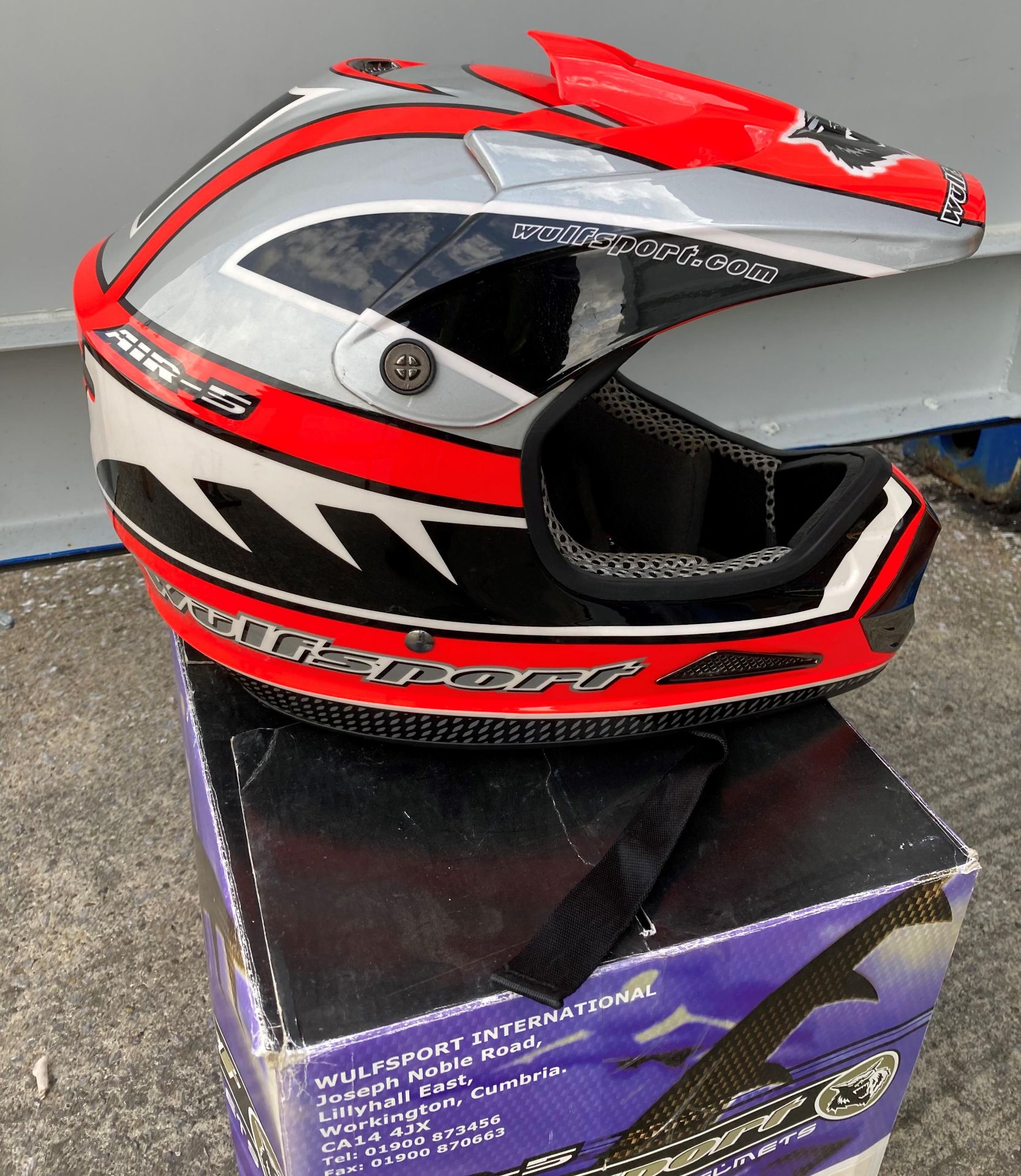 Wolfsport air-5 size XL motorbike helmet (saleroom location: CON 6) - Image 2 of 2