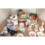 Contents to tray - thirty plus items including three pieces of Royal Grafton Summer Melody,