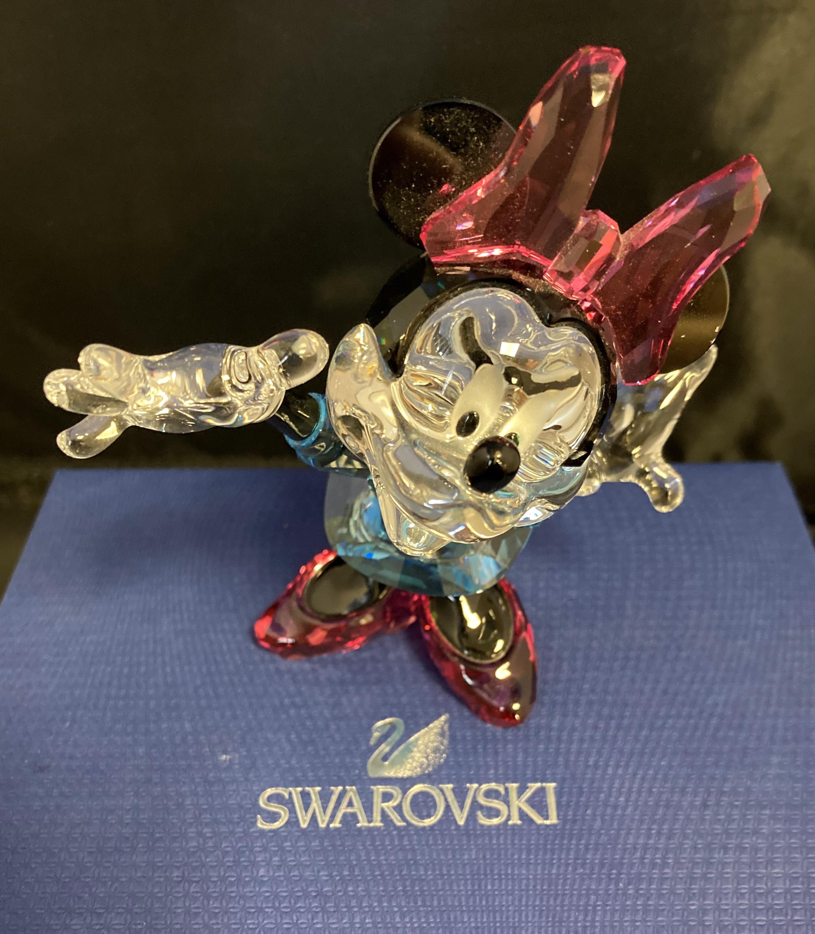 Swarovski crystal Disney 'Minnie Mouse' figurine, - Image 2 of 8