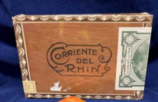 A sealed case of twenty-five Corriente del Rhil corona cigars and two brown leather four-cigar