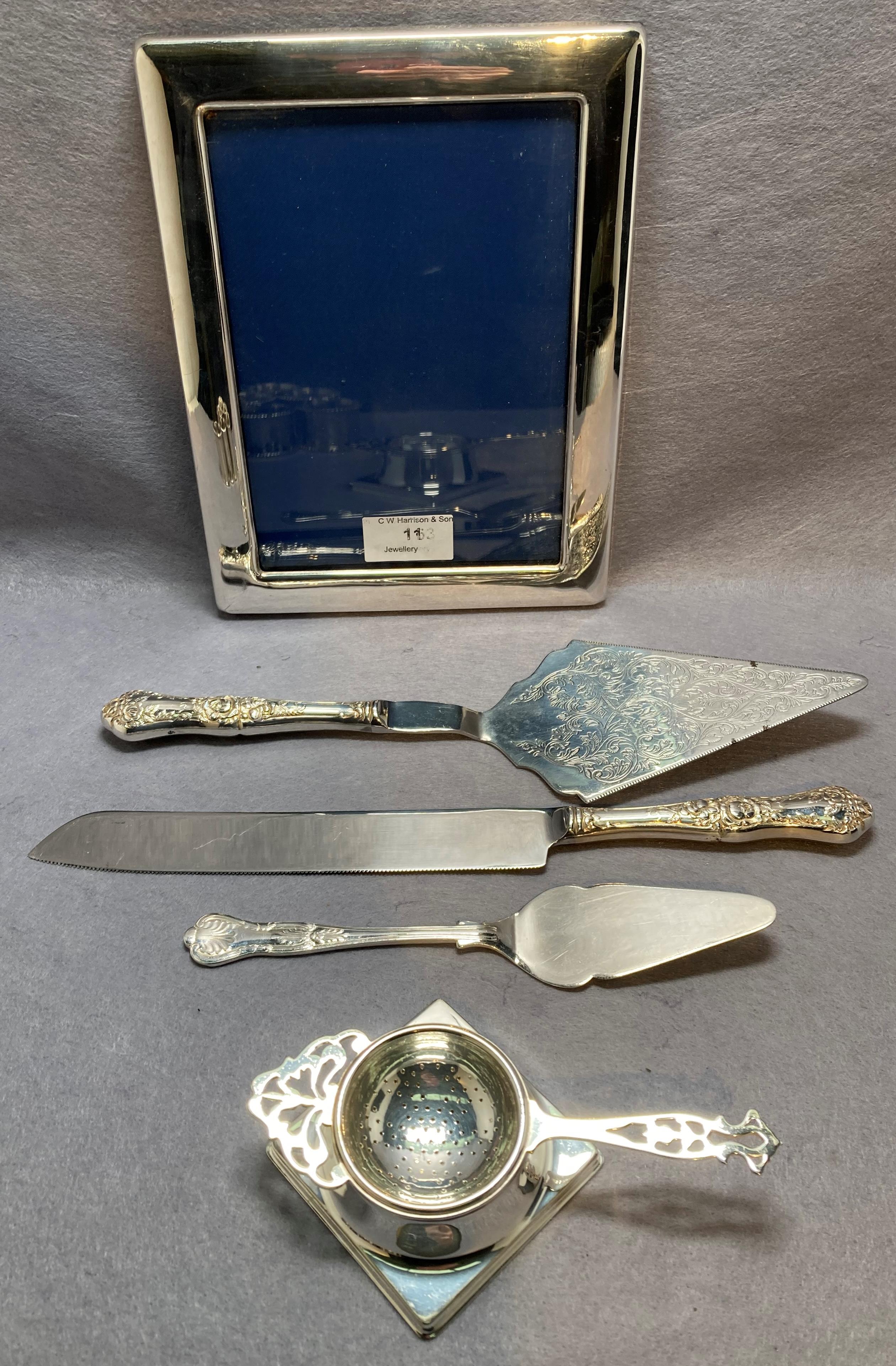 Eleven assorted piece of silver plate etc., including - EPNS 22cm x 17. - Image 3 of 4