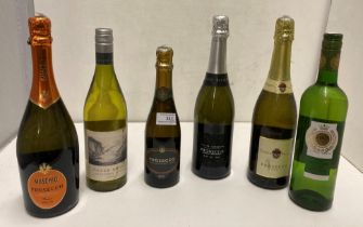 Four various bottles of Prosecco and two bottles of white wine (as viewed) (saleroom location: Z05)