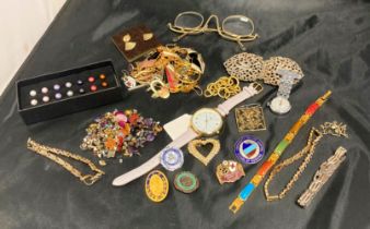 A selection of costume jewellery including a box of pearl earrings,