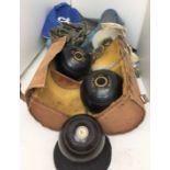 Pair of Taylor Elite bowls in carrying case and a jack etc (saleroom location: U11)