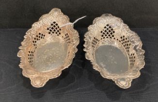 Pair of silver [hallmarked] oval bon-bon dishes, Chester 1899. Total weight - 2.